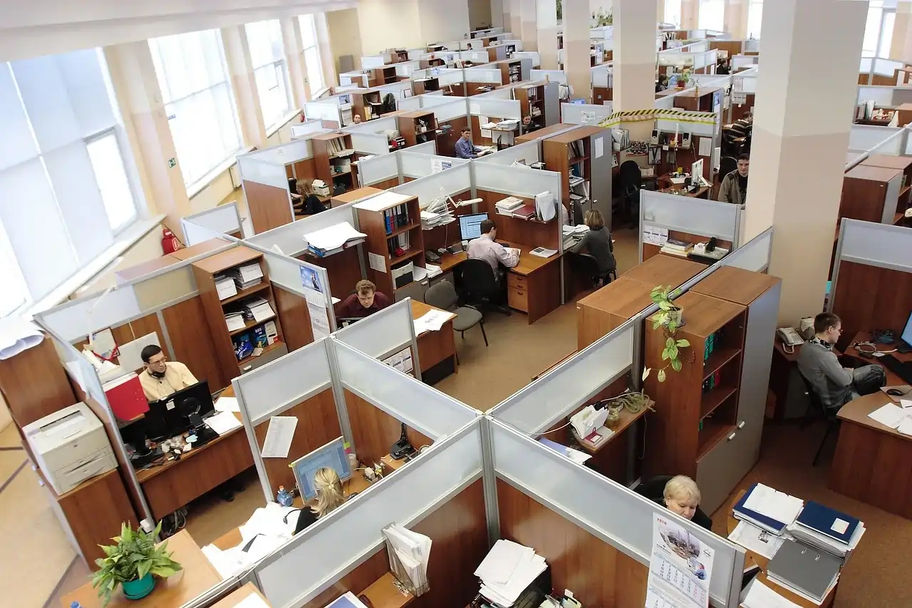 Are AI and Automation Behind the Latest Wave of Corporate Layoffs?