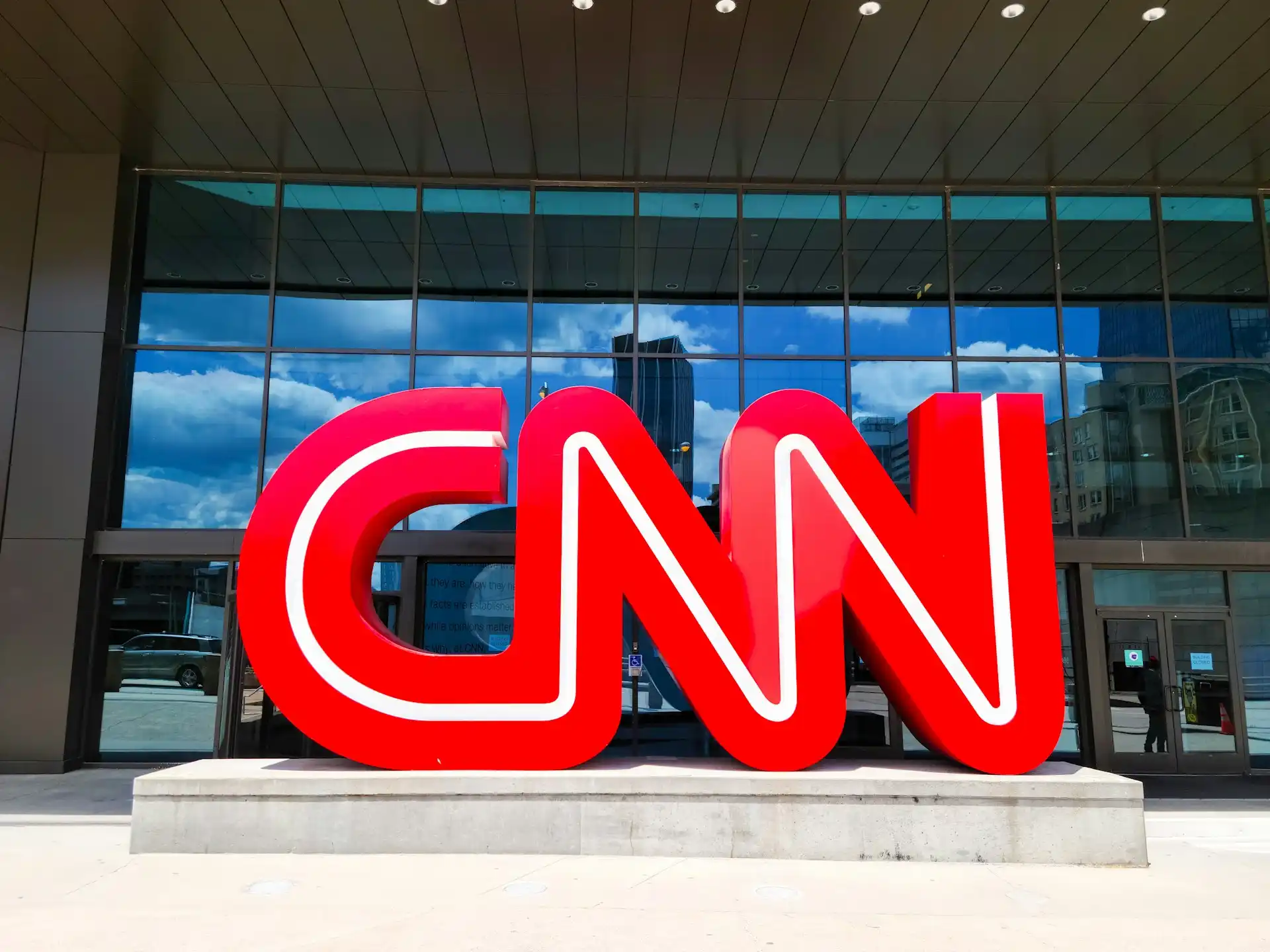 Paramount CEO David Ellison Pledges CNN Editorial Independence After WBD Deal